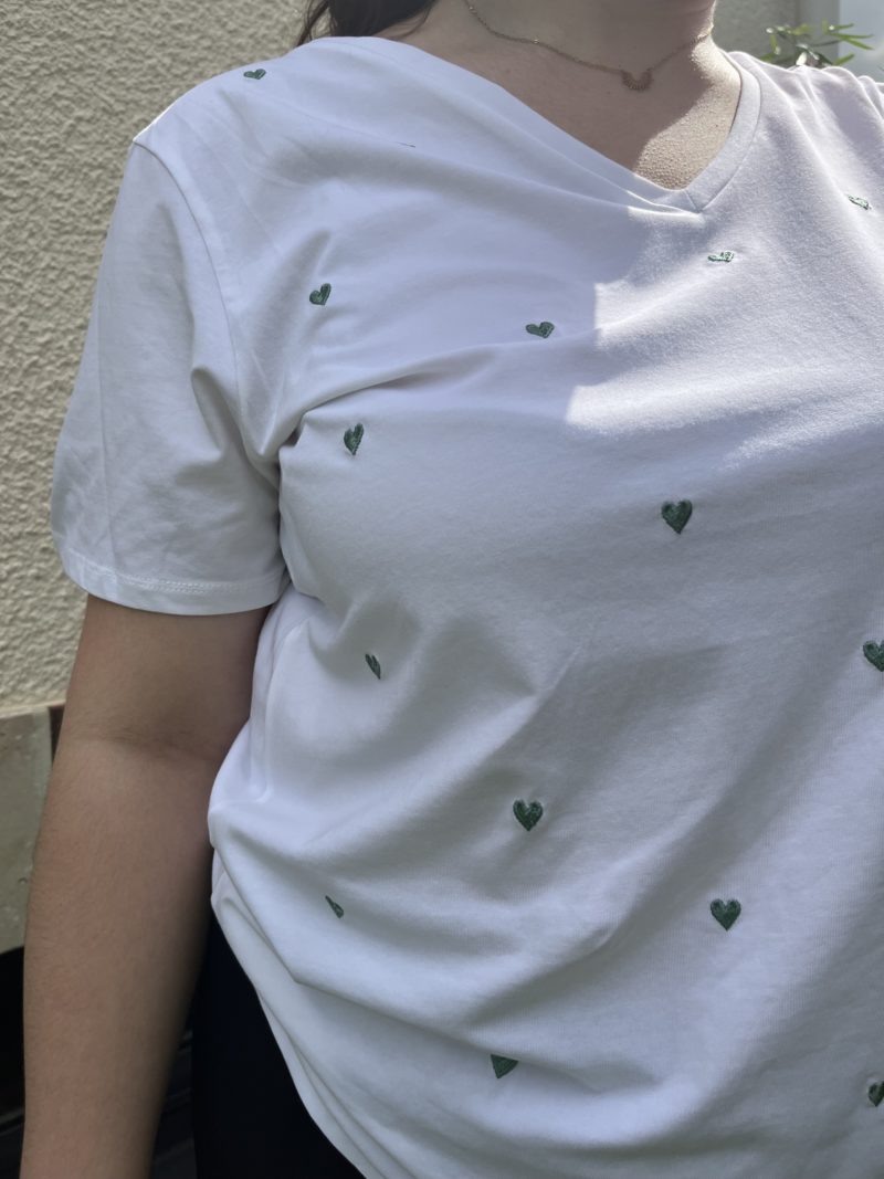 Tee shirt cœurs - Karine – Image 2