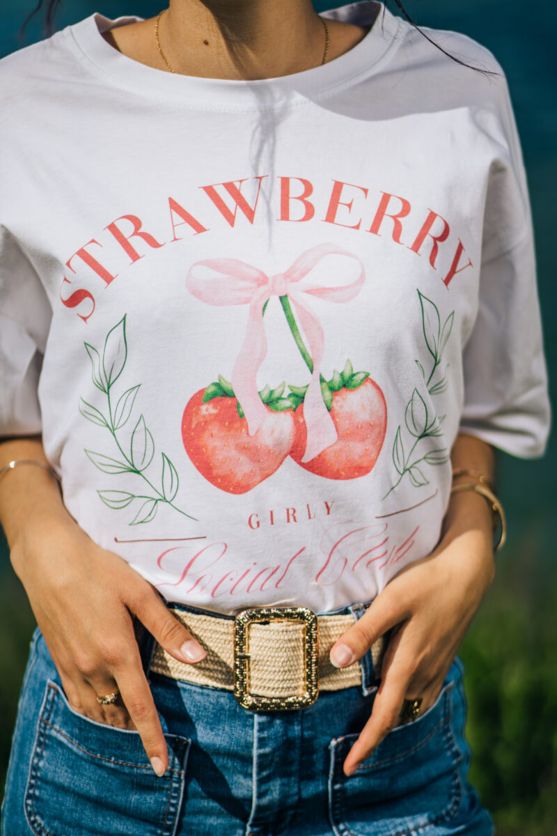 Tee shirt - Strawberry – Image 2